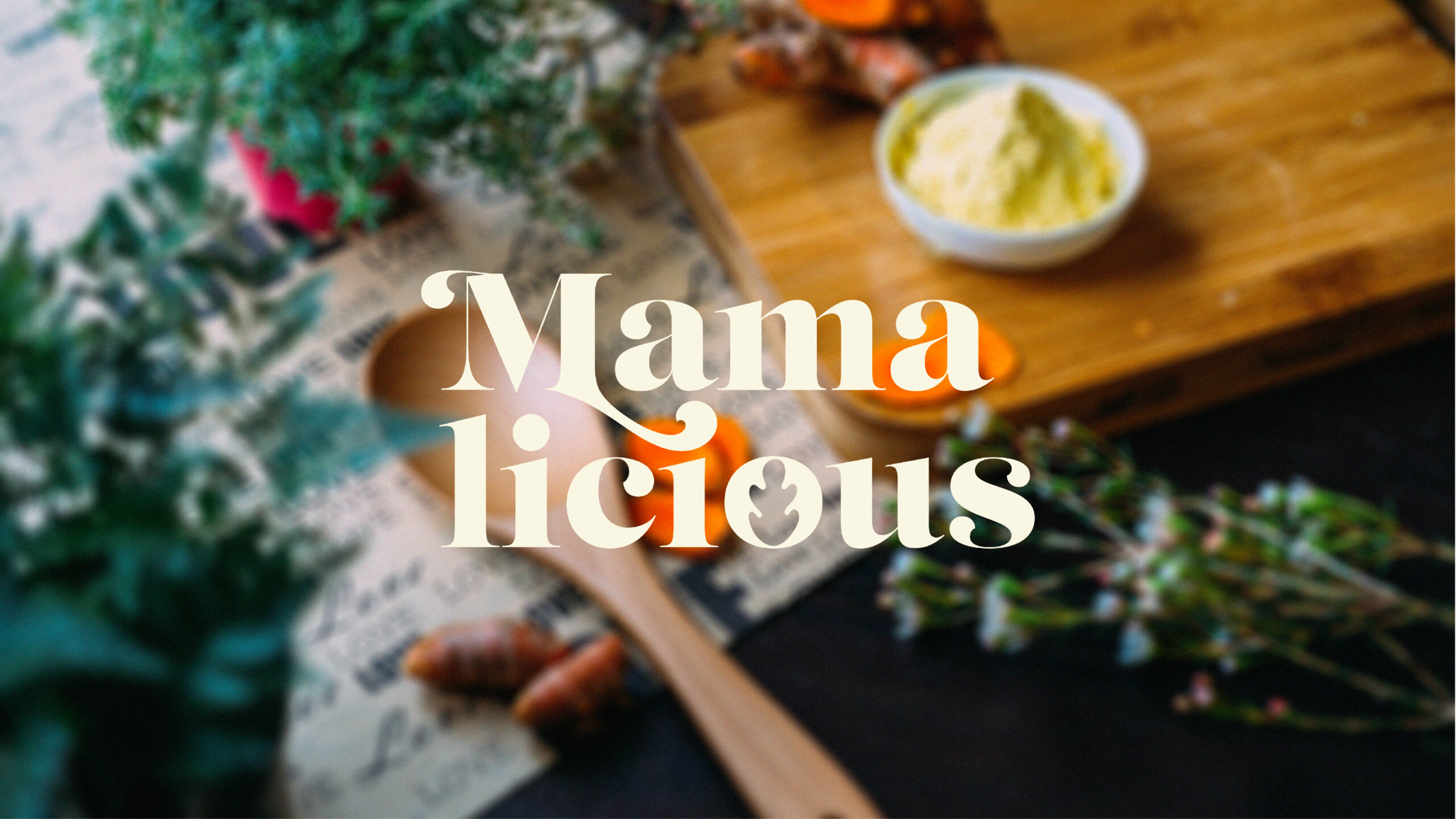 logo mamalicious sur fond photographie culinaire
